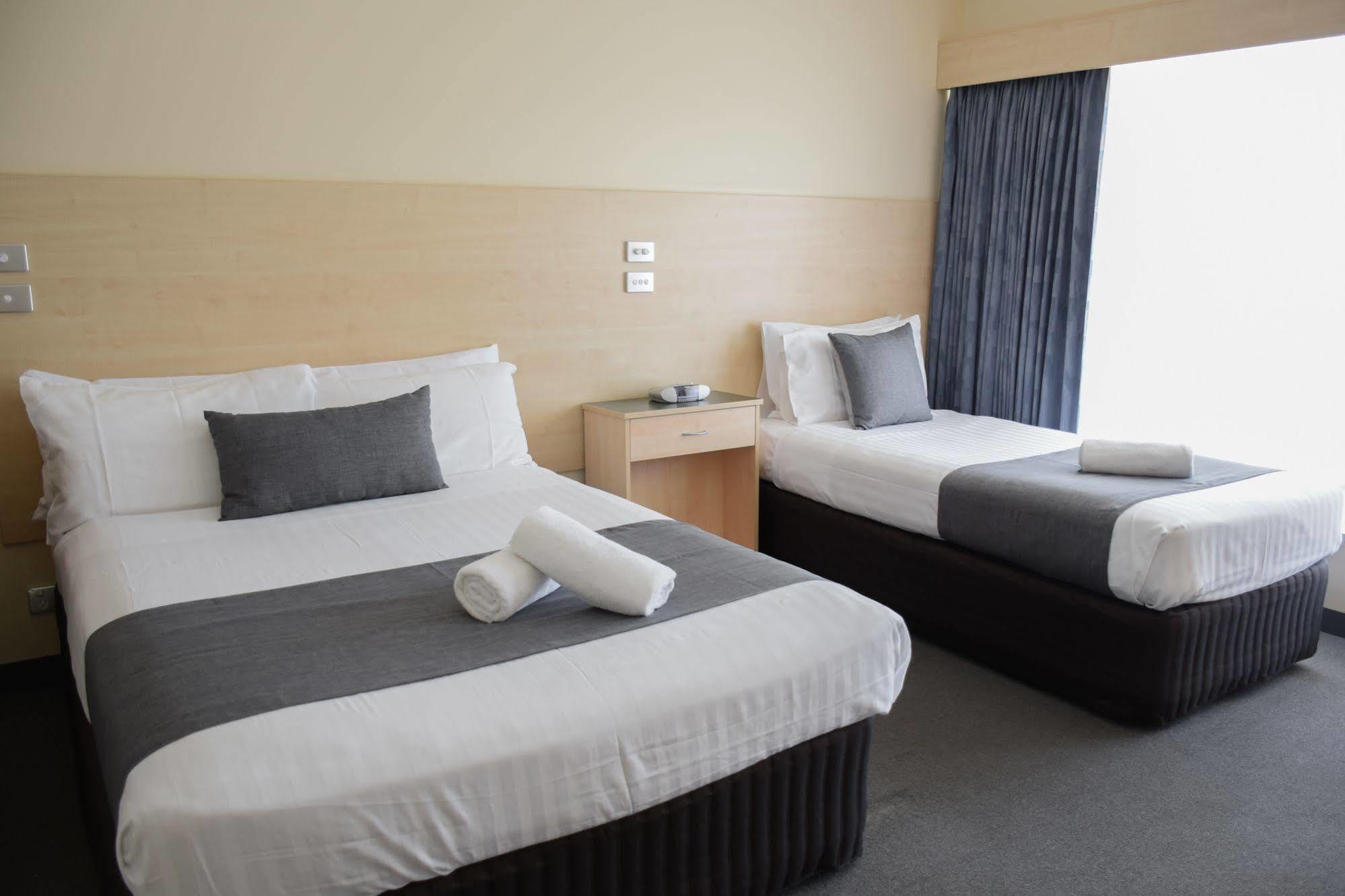 Beachway Motel Ulverstone Buitenkant foto