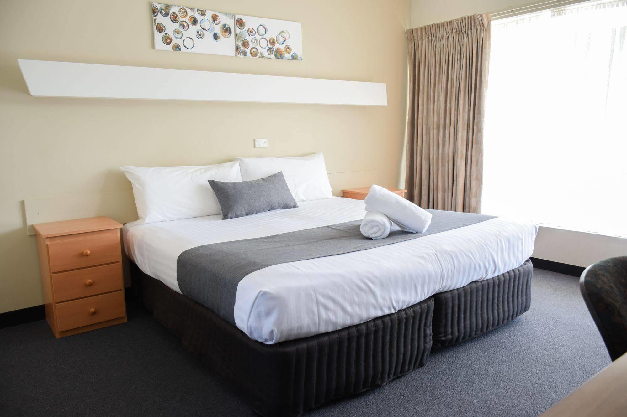 Beachway Motel Ulverstone Buitenkant foto